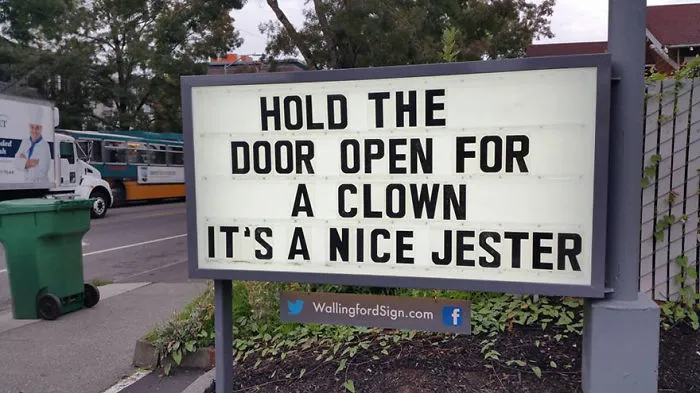 This Seattle Gas Station Has The Funniest Signs Ever (22 Pics)