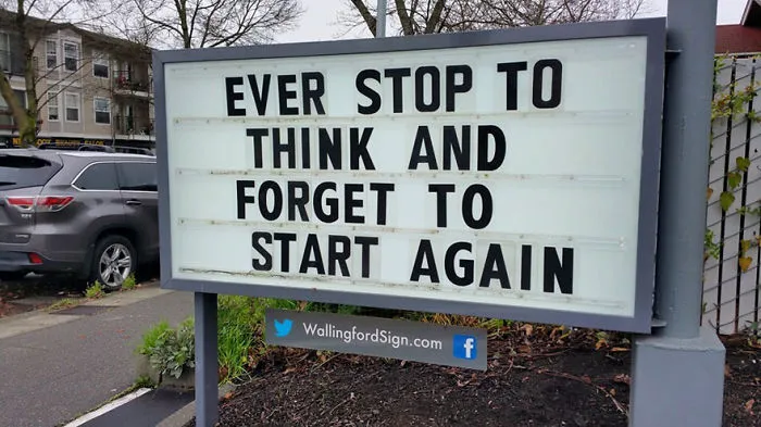 This Seattle Gas Station Has The Funniest Signs Ever (22 Pics)