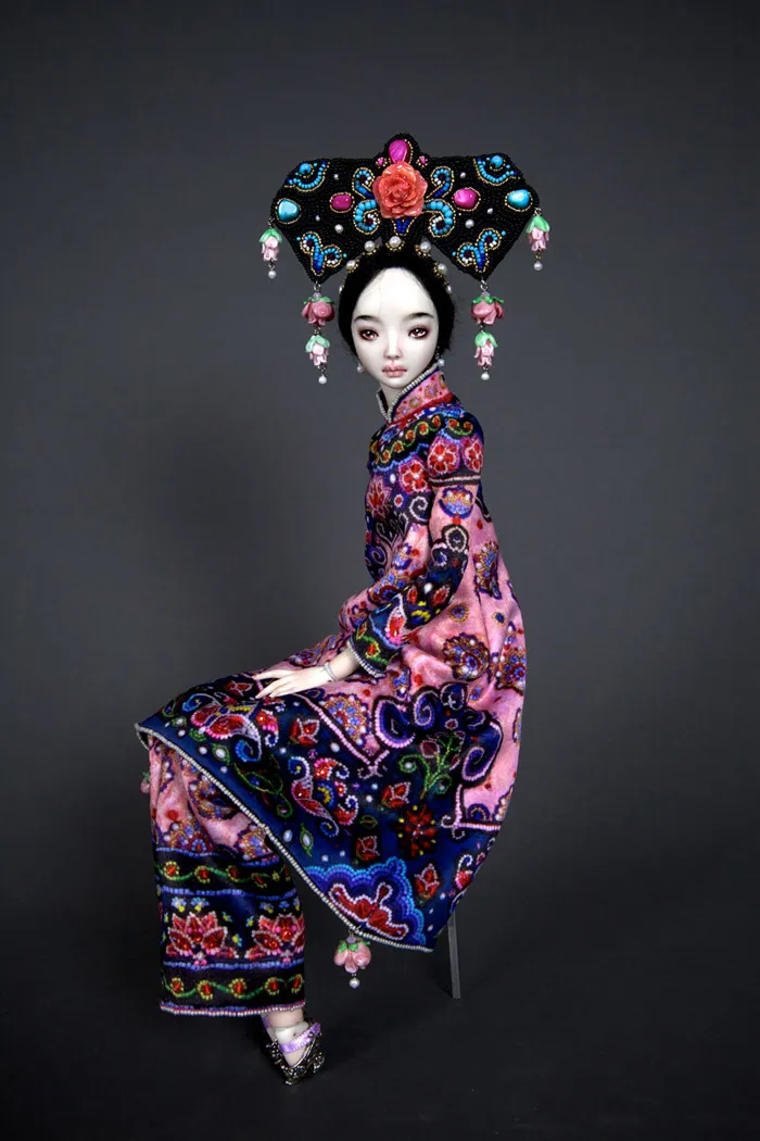 Creepily Realistic NSFW Porcelain Dolls By Russian Artist