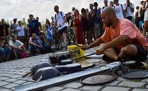 Here's 3 Talented Street Musicians Reinterpreting Techno And Electronic Music In Their Own Way
