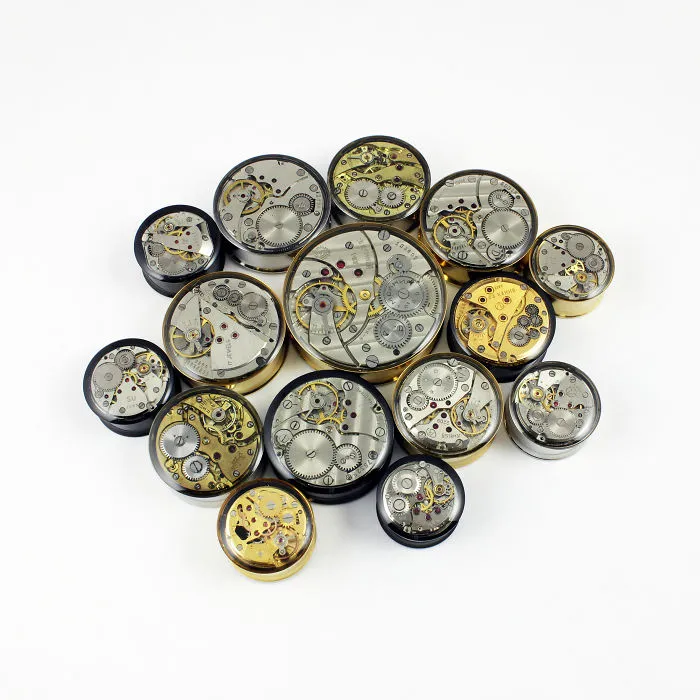 I Made Ear Plugs From Old Watches And Bring Back Them To Life As A Steampunk Jewelry