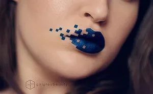 Makeup Artist Turns Her Lips Into Stunning Works Of Art (33 Pics)