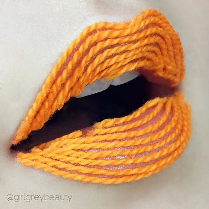 Makeup Artist Turns Her Lips Into Stunning Works Of Art (33 Pics)