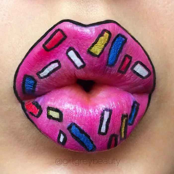 Makeup Artist Turns Her Lips Into Stunning Works Of Art (33 Pics)