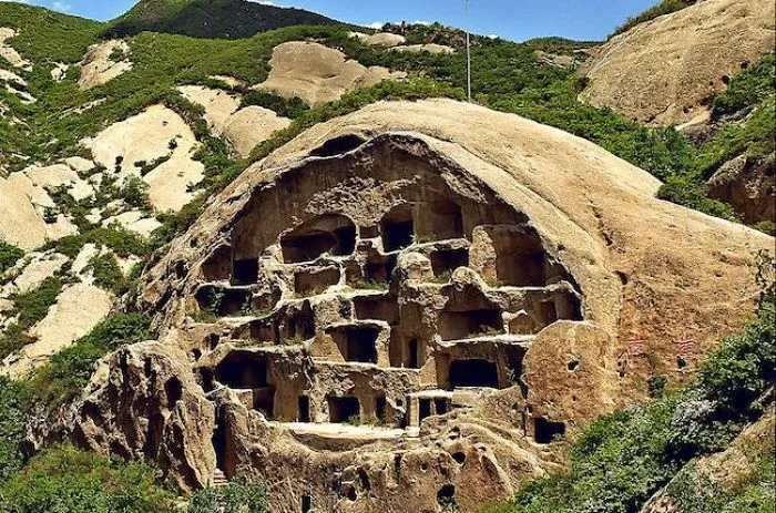 1000 Years Old Houses Carved Out Of Rock: Guyaju Ruins