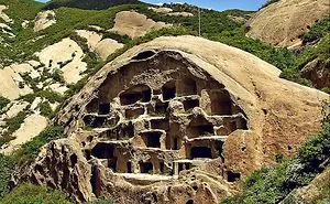 1000 Years Old Houses Carved Out Of Rock: Guyaju Ruins
