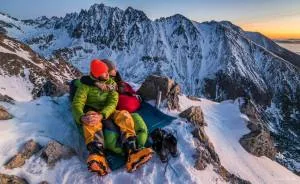 We Are Dating On The Tops Of The Mountains