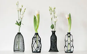 I 3D-Print Vases To Give Plastic Bottle A Second Life
