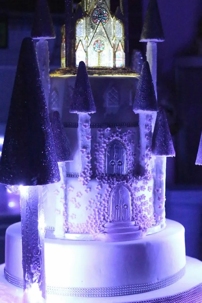We Made A Wedding Cake For A True Princess!