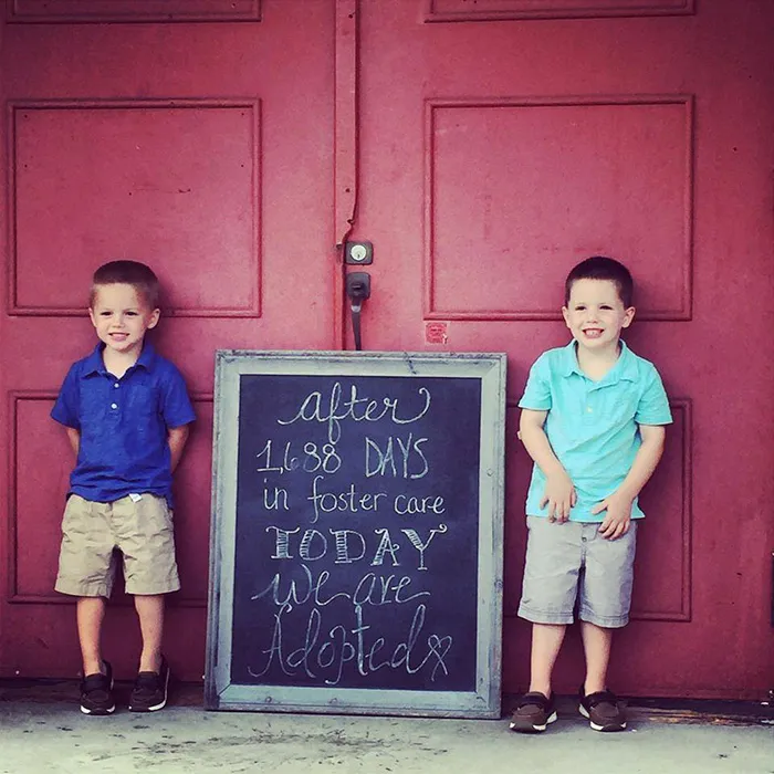 70 Heartwarming Pics Of Children Who Were Just Adopted
