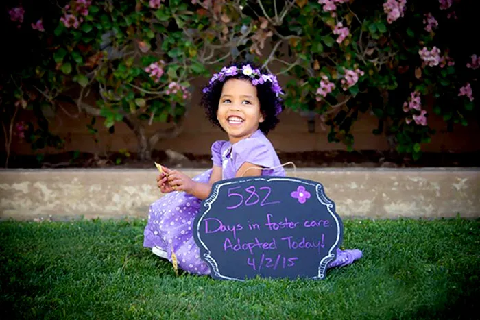 70 Heartwarming Pics Of Children Who Were Just Adopted