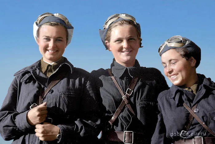 Natalia Meklin (kravtsova), Sofia Burzaeva, Polina Gelman, 1943