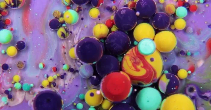 I Mix Paint, Oil, Milk and Liquid Soap To Create Surrealistic Paint Dances