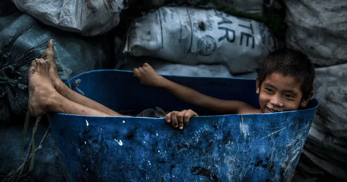 I’ve Been Photographing Slums To Show That Life In Poverty Is Not What You Think Of