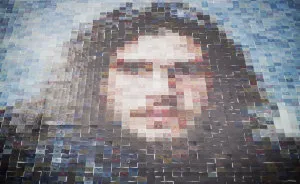 Game Of Thrones Character Brought To Life Using 3,906 Business Cards