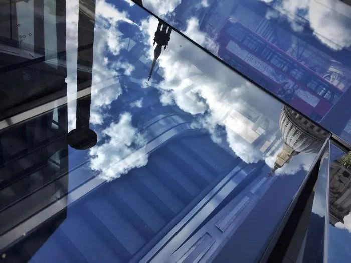 Amazing London - From A Totally Different Perspective. All Made In 1 Day With An Old Phone.