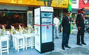 Restaurant Puts Fridge In Street So Hungry People Can Take Leftovers