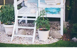 Women Are Creating She-Sheds, A Female Alternative To Man Caves (66 Pics)