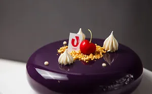 Mirror Cakes In Vip-masters Pastry School