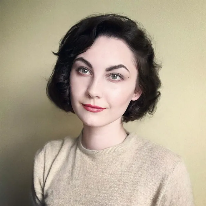 Audrey Horne Inspired Look