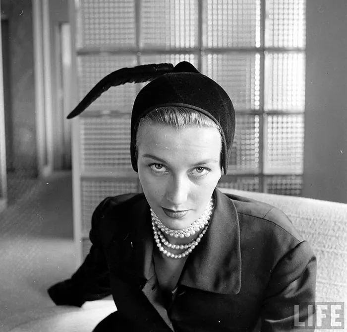Women In 1940-1950s In Black And White Photos By Nina Leen