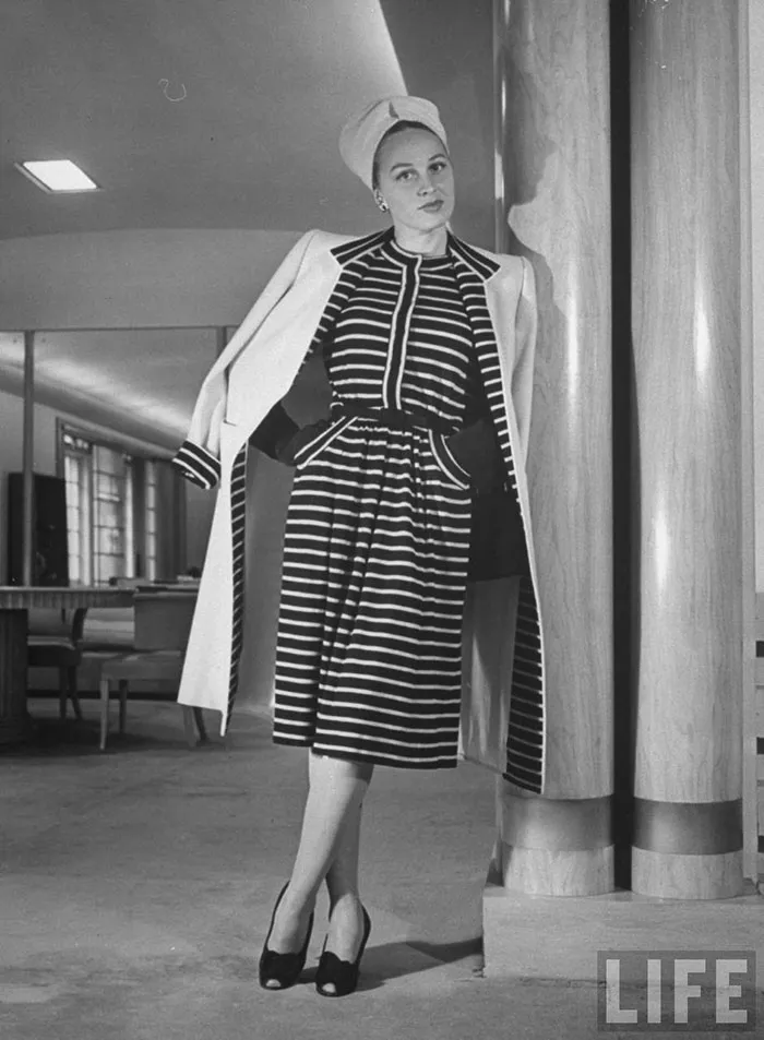 Women In 1940-1950s In Black And White Photos By Nina Leen