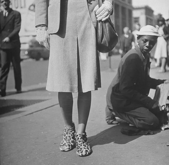 Women In 1940-1950s In Black And White Photos By Nina Leen