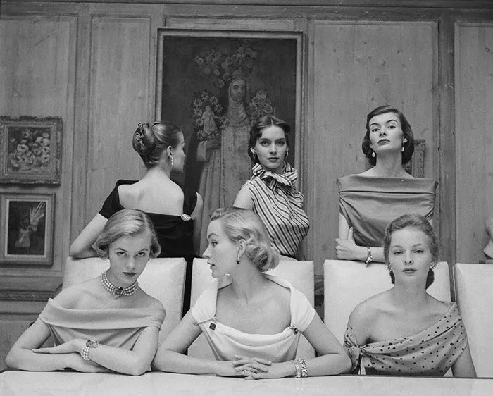Women In 1940-1950s In Black And White Photos By Nina Leen
