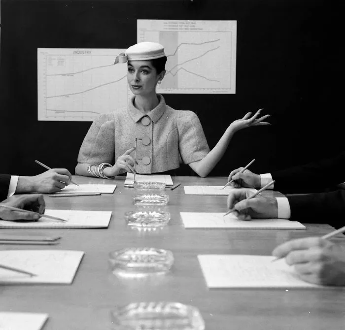 Women In 1940-1950s In Black And White Photos By Nina Leen