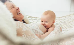 I Photograph Breastfeeding Moms To Show That It Shouldn't Be Taboo
