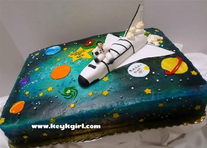 Space Shuttle Cake
