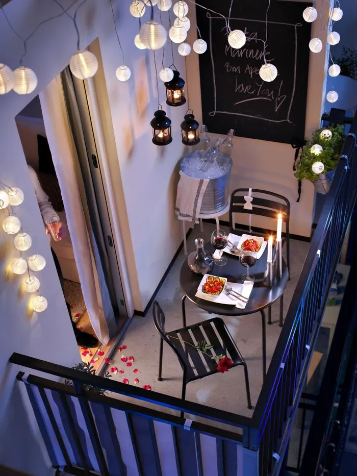 Dinner Under The Stars