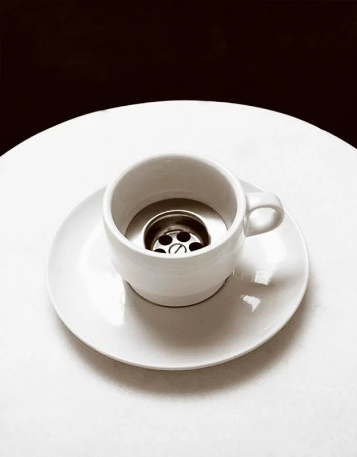 25 Mind-Bending Photos by Chema Madoz That Will Make You Look Twice