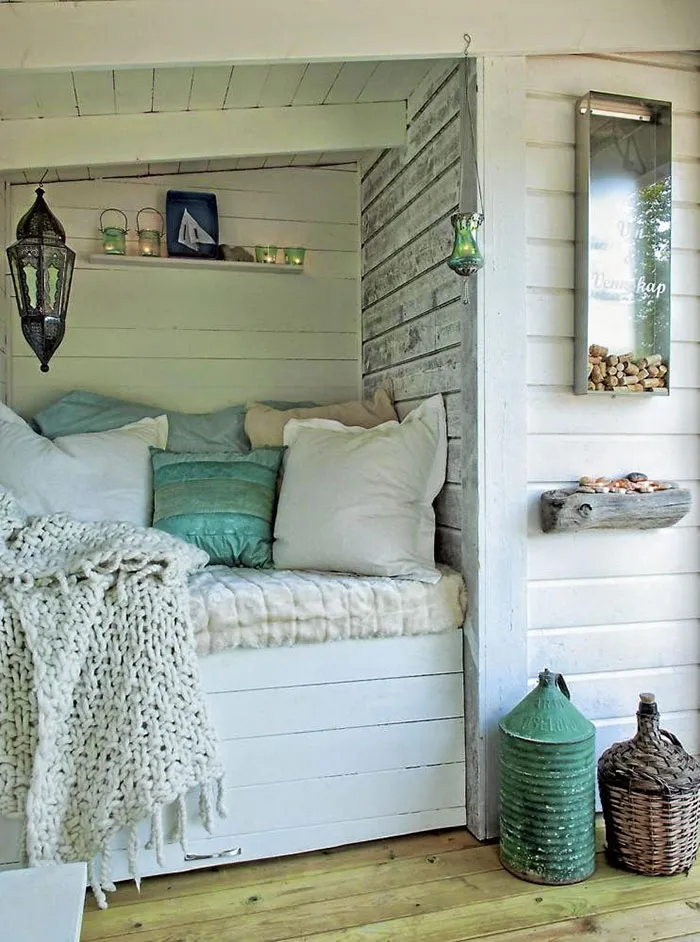 Cozy Reading Nook
