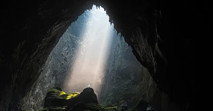 I Photographed The World’s Largest Cave That Was Visited By Only About 900 Tourists