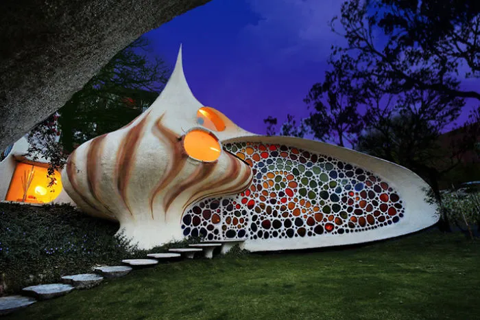 Nautilus House: Unique Shell Shaped House