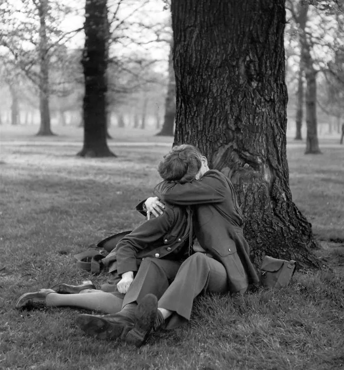 An English ATS And Eighth Air Force Sergeant Enjoy A Blissful Kiss, 1945