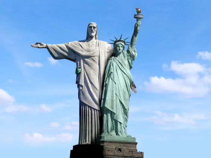 Artists Recreate The Statue Of Liberty!