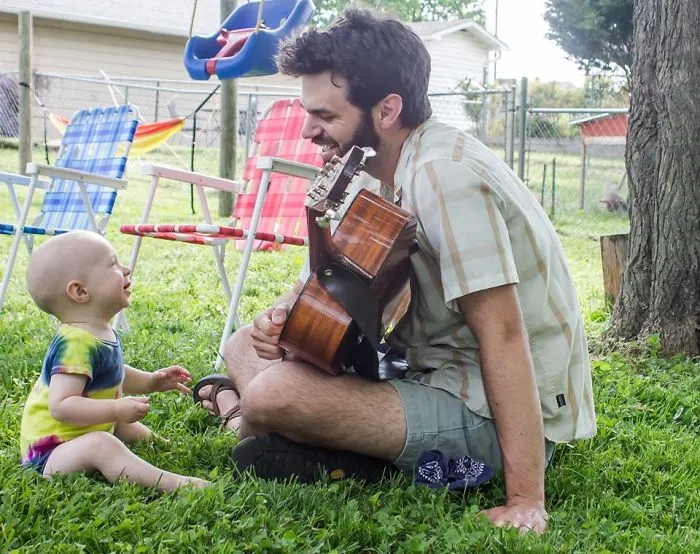 203 Dads With Their Babies Showing That Fatherhood Brings Out The Best In Men
