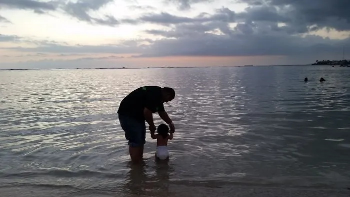 203 Dads With Their Babies Showing That Fatherhood Brings Out The Best In Men