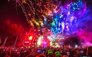 The Photographer Who Captures The Craziest Festival Moments Around The World