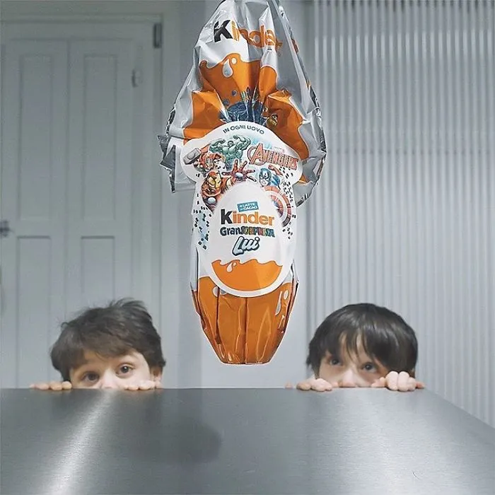 I Freeze Time In 'Kitchensuspension'
