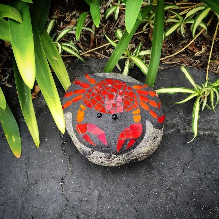 As A Way To Relax, I Make These Colorful Mosaics On Stones