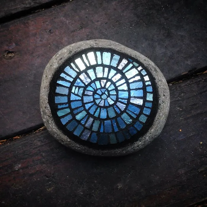 As A Way To Relax, I Make These Colorful Mosaics On Stones