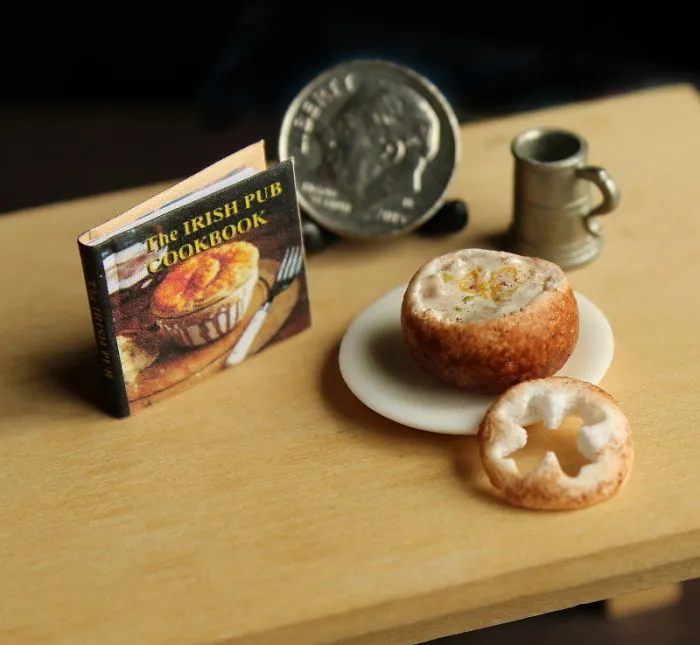 Shamrock Bread Bowl With Potato Soup