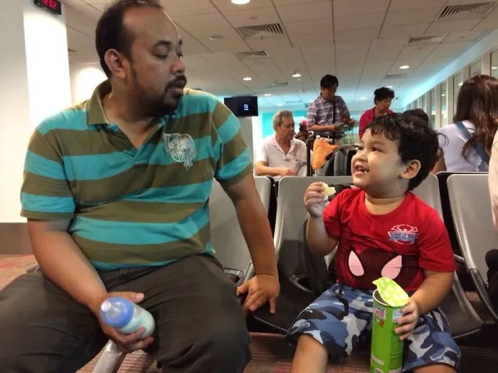 203 Dads With Their Babies Showing That Fatherhood Brings Out The Best In Men