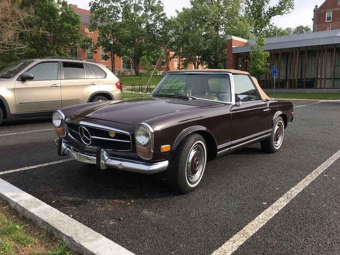Mercedes Benz