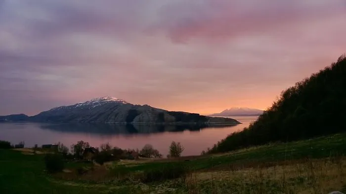 Leirfjord - Amazing Long Sunset...
