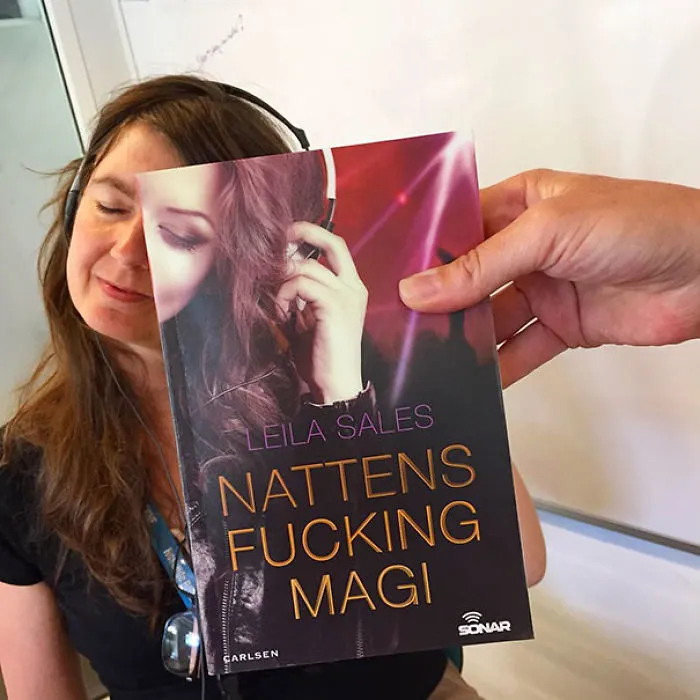 Leila Sales Book Cover