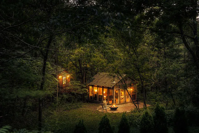 47 Lonely Little Houses To Get Away From This World